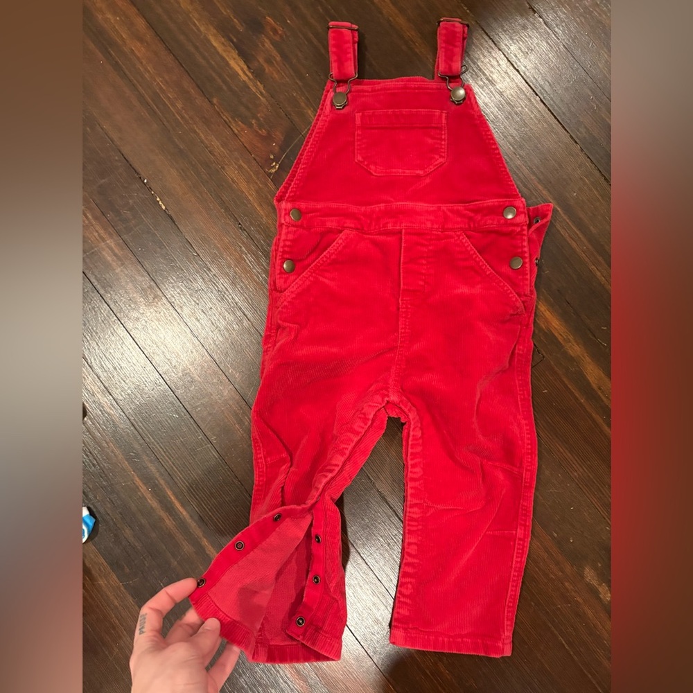 NWOT Hanna Andersson Red Corduroy Toddler Overalls